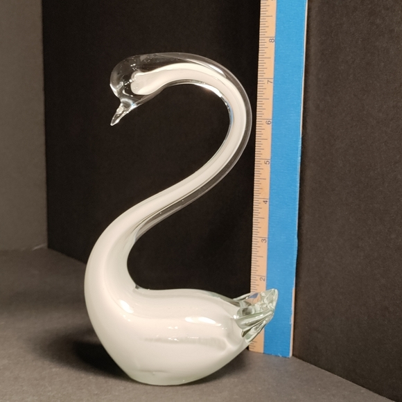 BLOWN GLASS SWAN⭐ - Picture 5 of 9